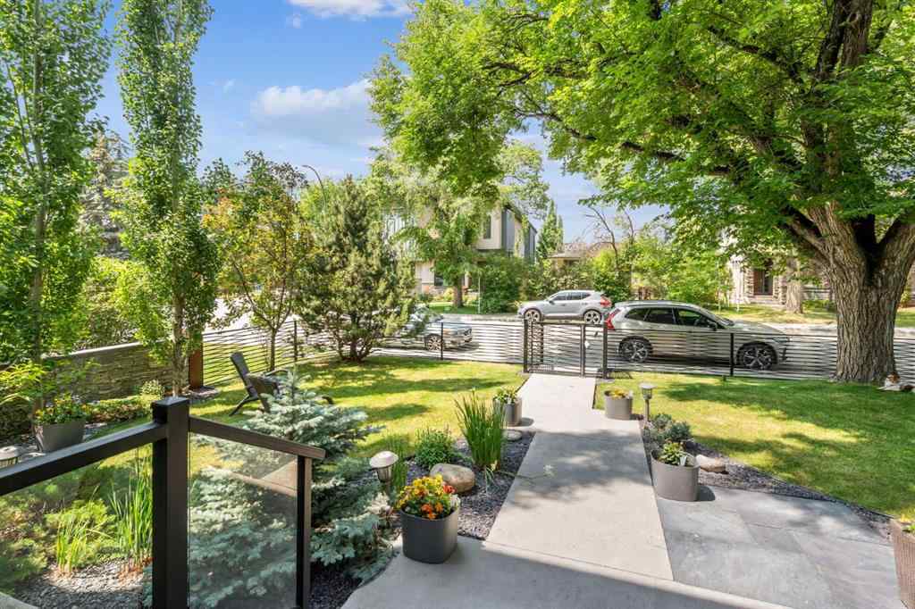 MLS® A2255613 - 708 33A Street NW in Parkdale Calgary, Residential