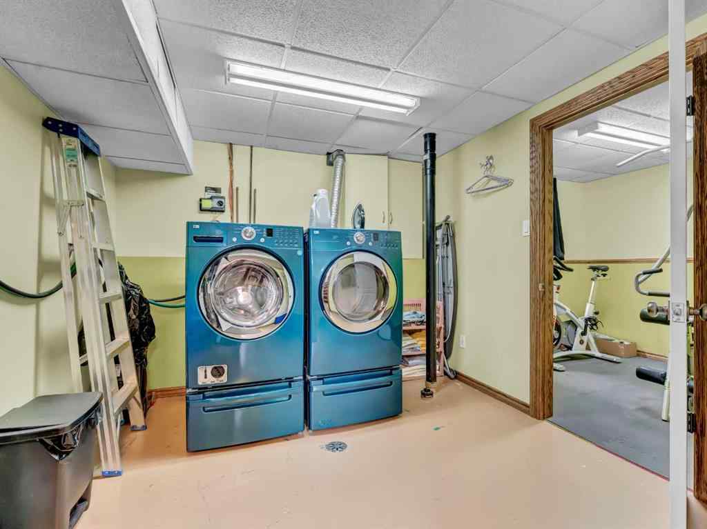 MLS® A2255614 - 816 5 Street SE in NONE Redcliff, Residential