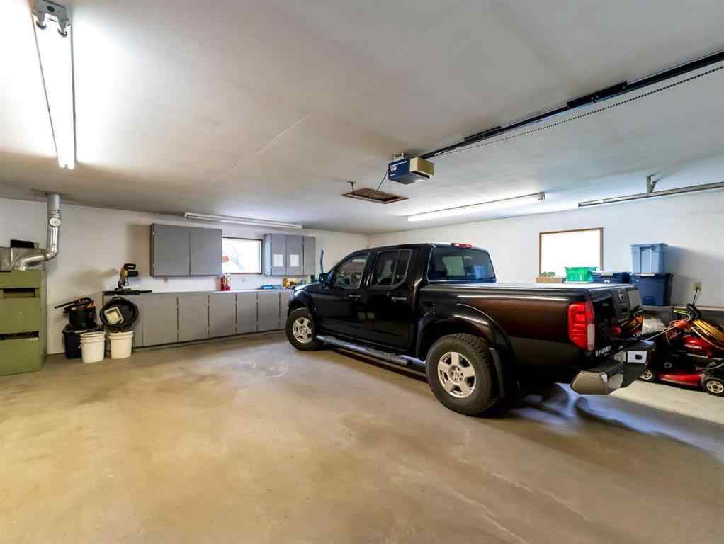 MLS® A2255614 - 816 5 Street SE in NONE Redcliff, Residential