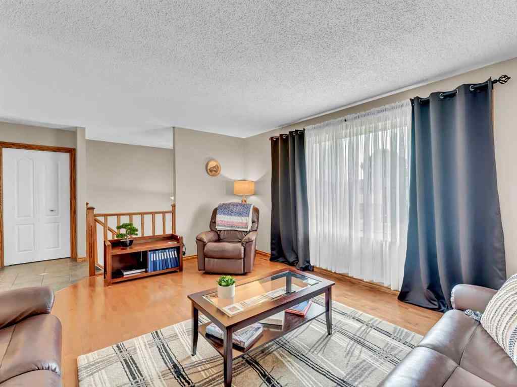 MLS® A2255614 - 816 5 Street SE in NONE Redcliff, Residential