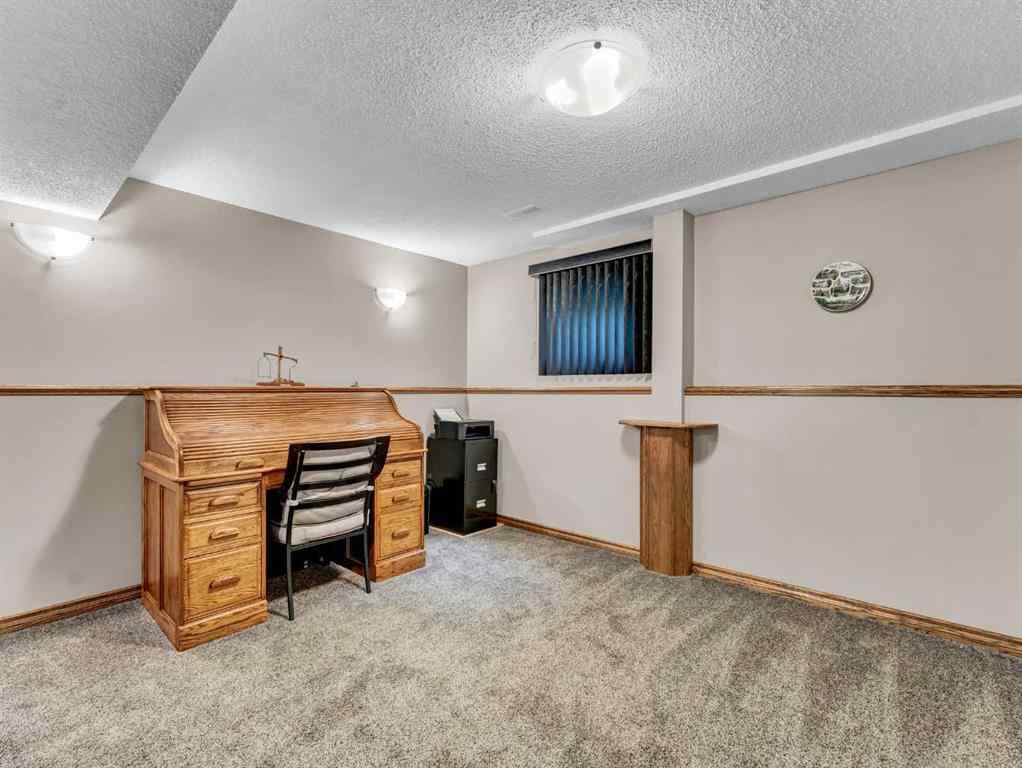 MLS® A2255614 - 816 5 Street SE in NONE Redcliff, Residential