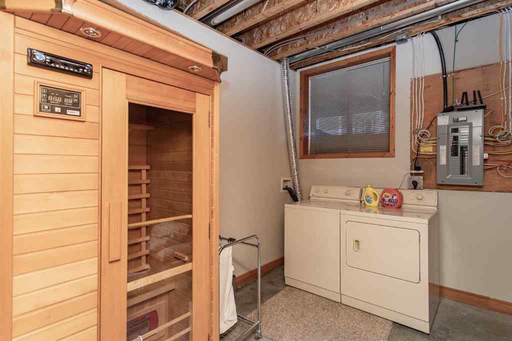 MLS® A2255617 - 439 Summer Crescent  in Meridian Beach Rural Ponoka County, Residential