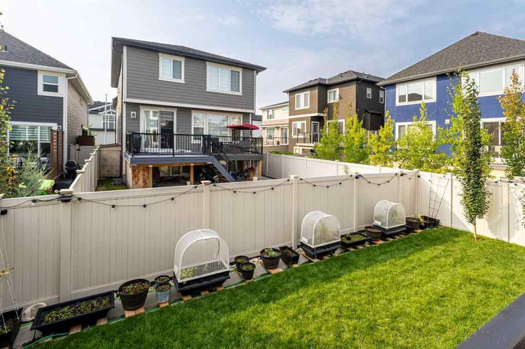 MLS® A2255619 - 246 West Grove Point SW in West Springs Calgary, Residential
