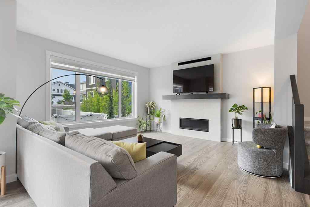 MLS® A2255619 - 246 West Grove Point SW in West Springs Calgary, Residential
