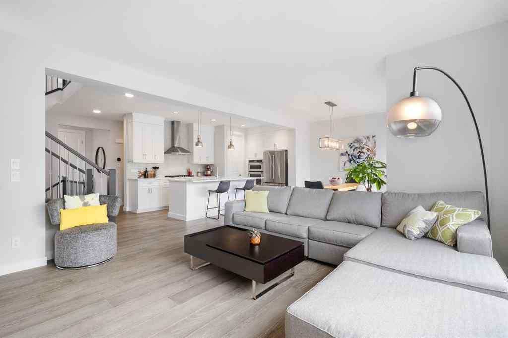 MLS® A2255619 - 246 West Grove Point SW in West Springs Calgary, Residential