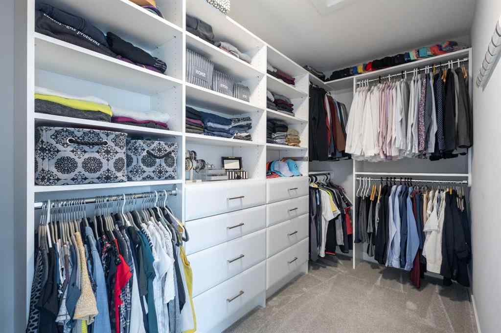 MLS® A2255619 - 246 West Grove Point SW in West Springs Calgary, Residential