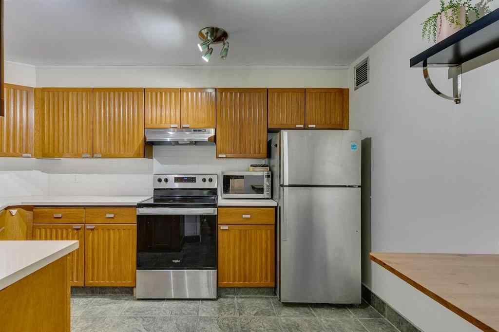 MLS® A2255622 - Unit #403 626 24 Avenue SW in Cliff Bungalow Calgary, Residential