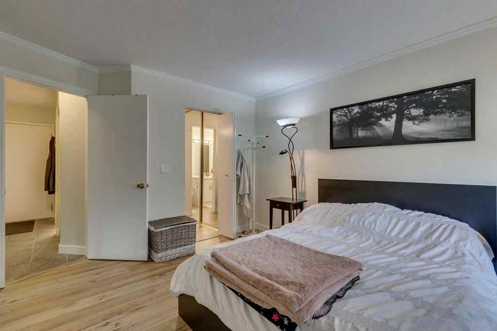 MLS® A2255622 - Unit #403 626 24 Avenue SW in Cliff Bungalow Calgary, Residential