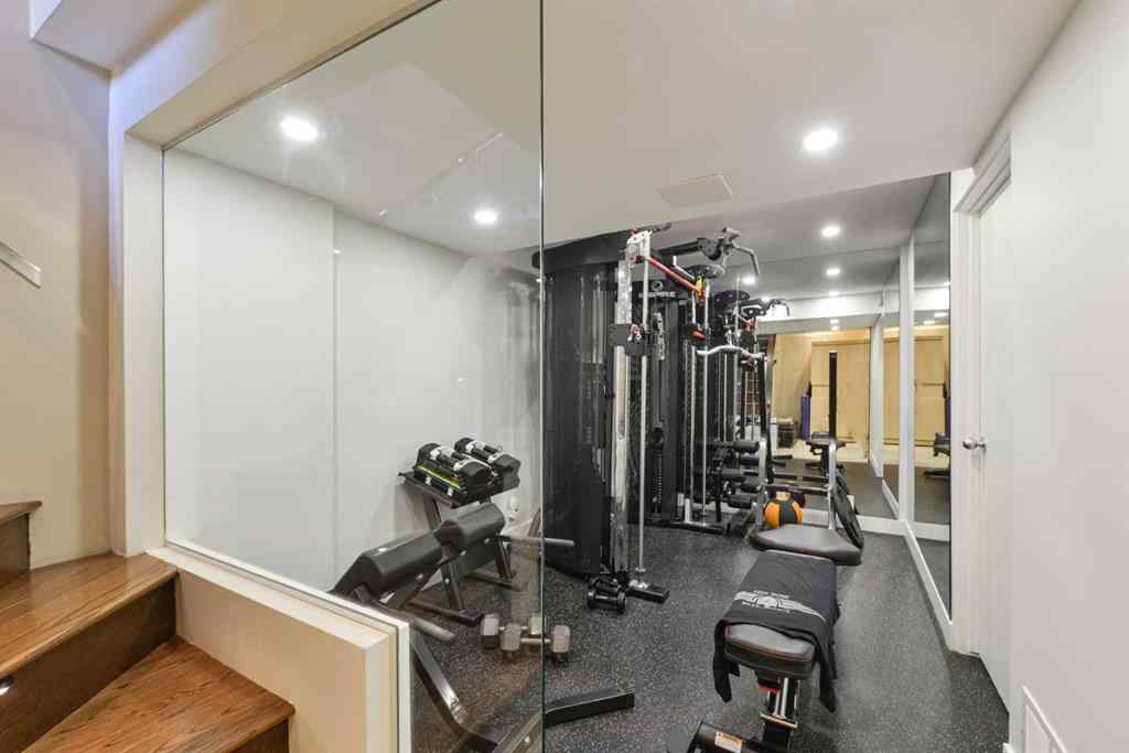 MLS® A2255623 - 1924 10A Street SW in Upper Mount Royal Calgary, Residential