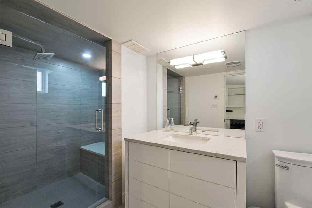 MLS® A2255623 - 1924 10A Street SW in Upper Mount Royal Calgary, Residential