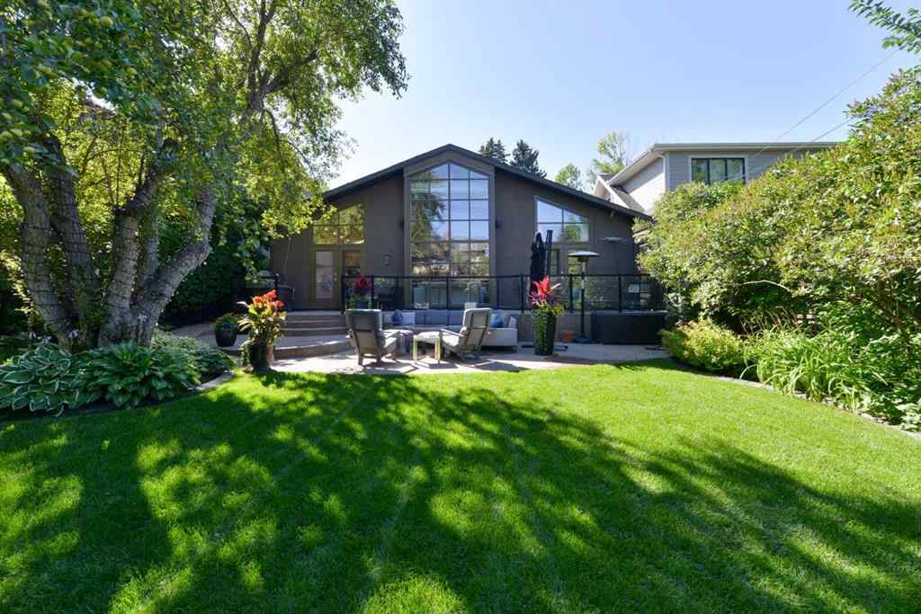 MLS® A2255623 - 1924 10A Street SW in Upper Mount Royal Calgary, Residential