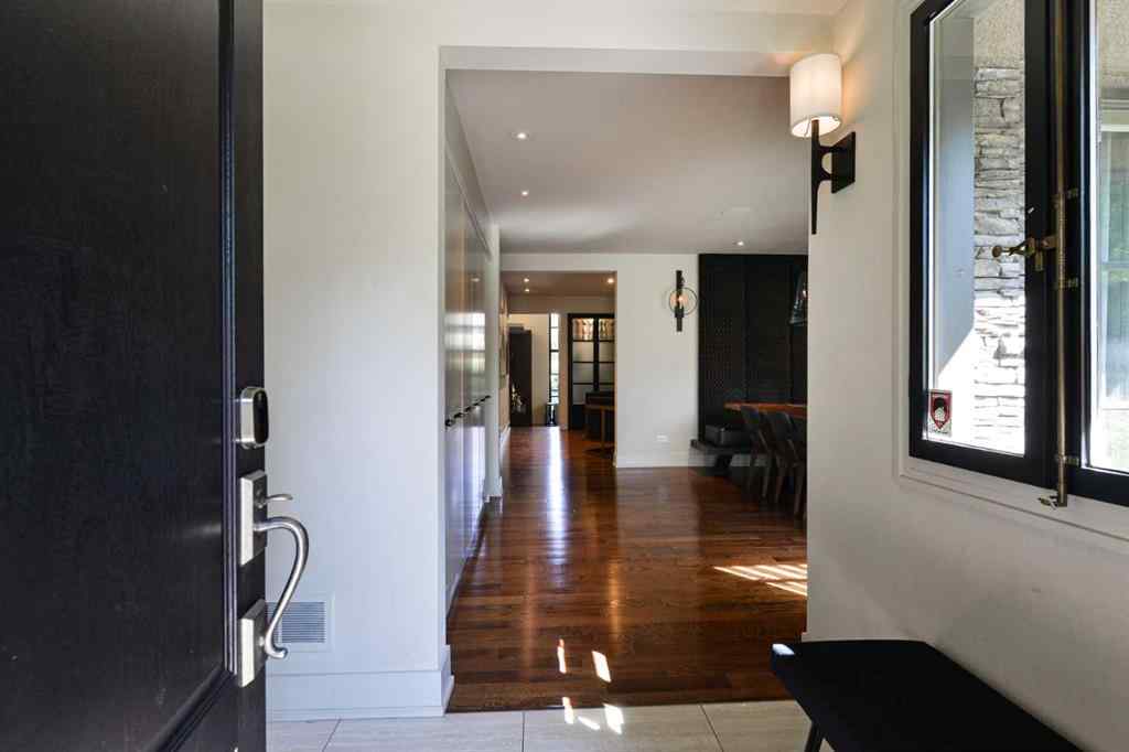 MLS® A2255623 - 1924 10A Street SW in Upper Mount Royal Calgary, Residential