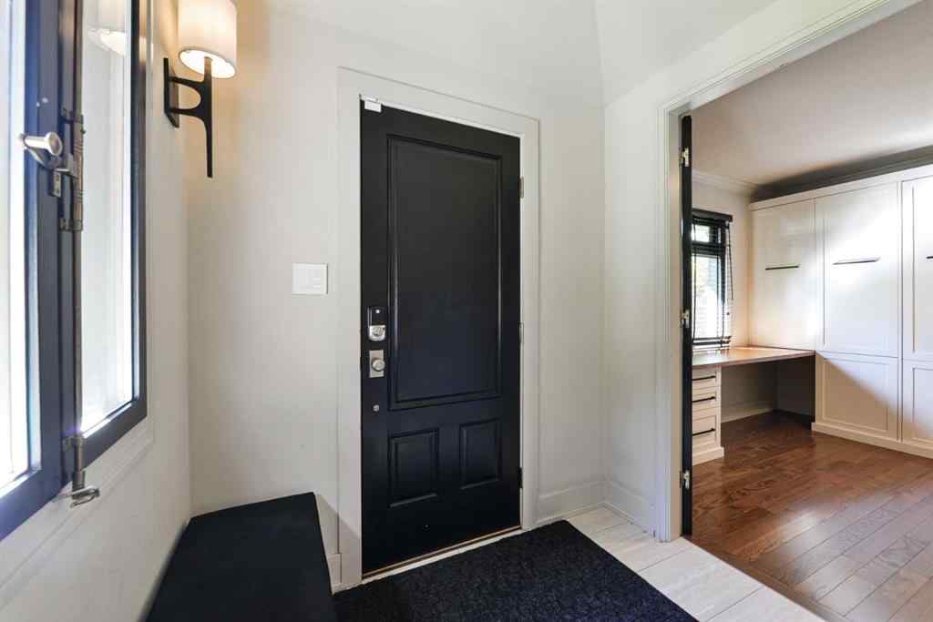 MLS® A2255623 - 1924 10A Street SW in Upper Mount Royal Calgary, Residential