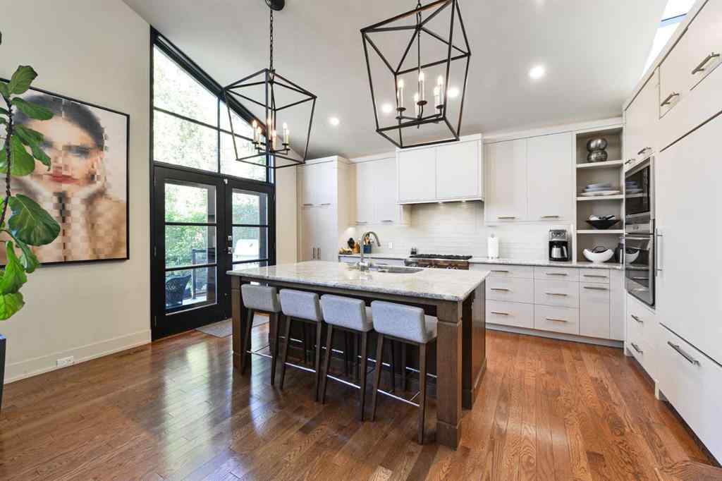 MLS® A2255623 - 1924 10A Street SW in Upper Mount Royal Calgary, Residential