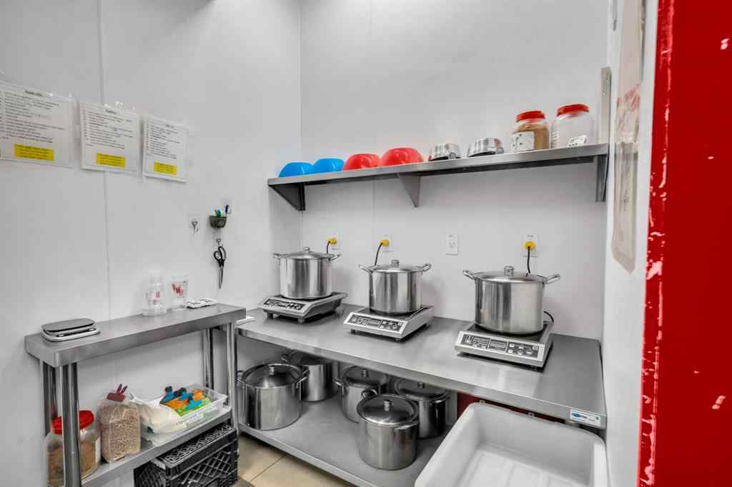 MLS® A2255624 - Unit #3005 130 Sierra Springs SE in Downtown Airdrie, Commercial