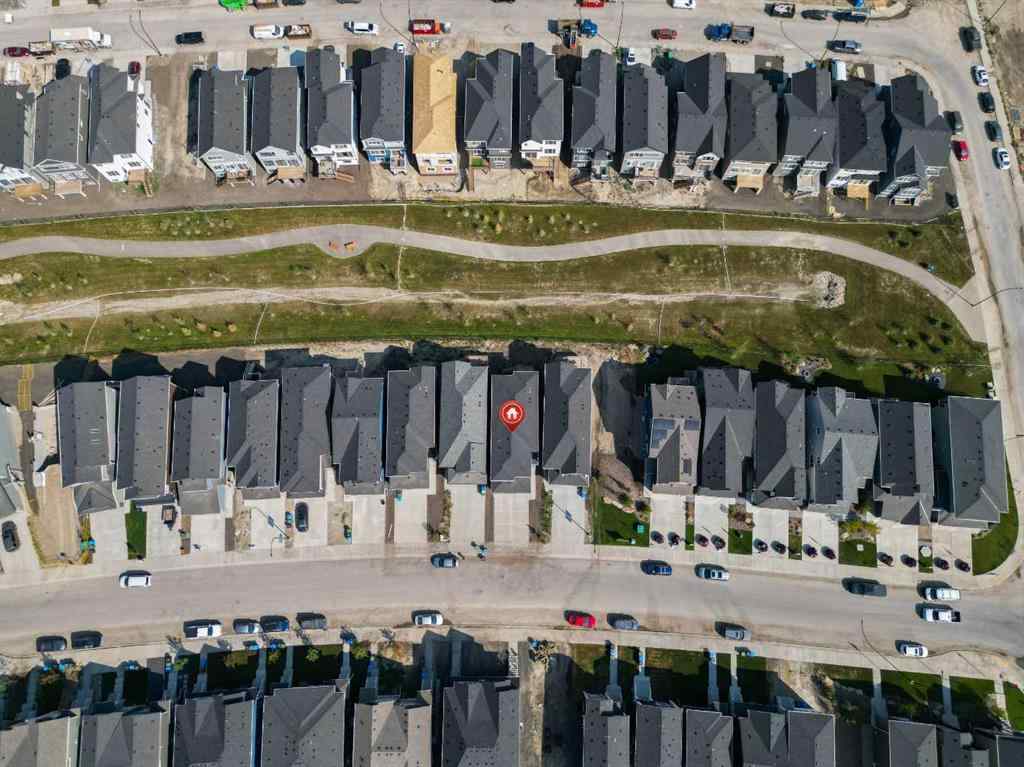 MLS® A2255625 - 200 Lewiston Drive NE in Lewisburg Calgary, Residential