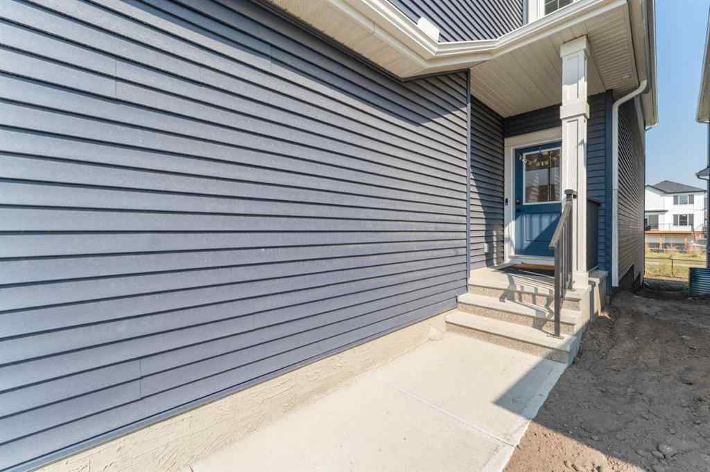 MLS® A2255625 - 200 Lewiston Drive NE in Lewisburg Calgary, Residential