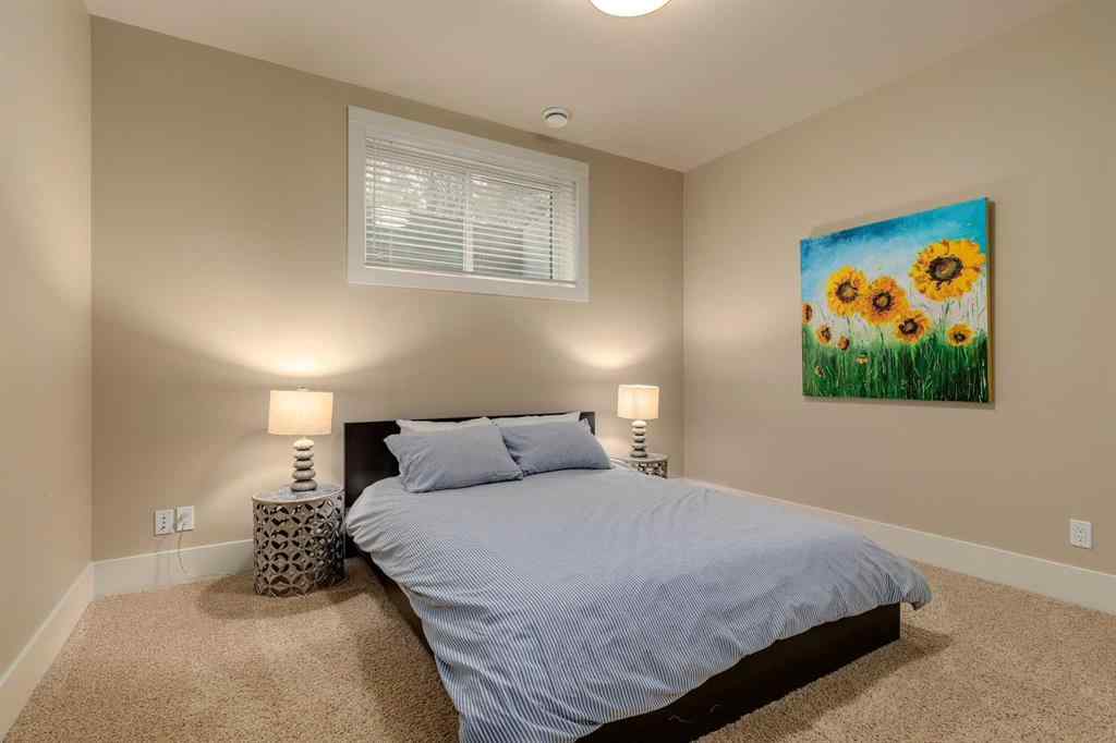 MLS® A2255628 - 16 Varal Place NW in Varsity Calgary, Residential