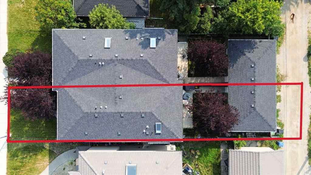 MLS® A2255633 - 2819 23A Street NW in Banff Trail Calgary, Residential