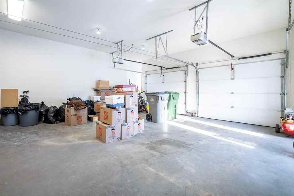 MLS® A2255635 - 3906 59 Avenue Close  in Southridge Lloydminster, Residential