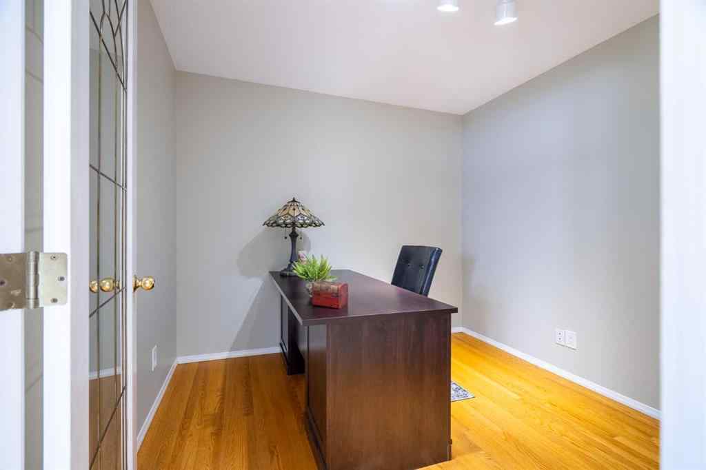MLS® A2255635 - 3906 59 Avenue Close  in Southridge Lloydminster, Residential