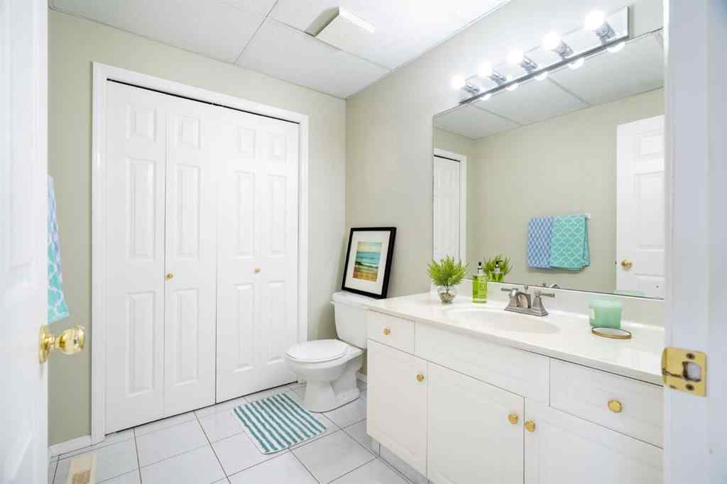 MLS® A2255635 - 3906 59 Avenue Close  in Southridge Lloydminster, Residential