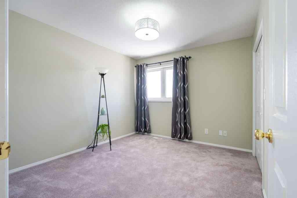 MLS® A2255635 - 3906 59 Avenue Close  in Southridge Lloydminster, Residential