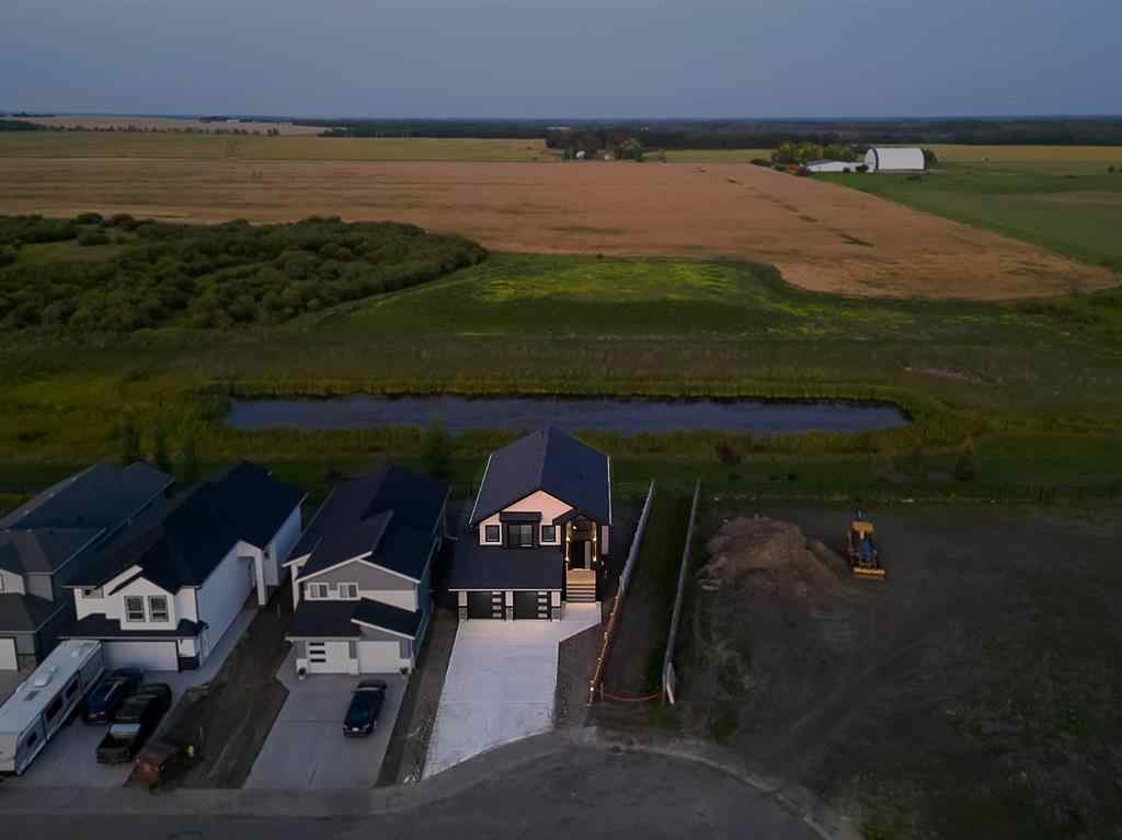 MLS® A2255638 - 8501 87 Street  in Fieldbrook Grande Prairie, Residential