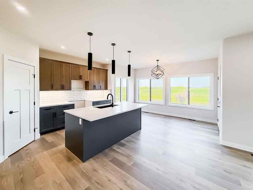 MLS® A2255638 - 8501 87 Street  in Fieldbrook Grande Prairie, Residential