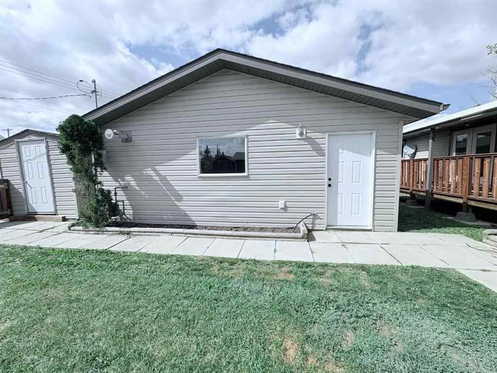 MLS® A2255642 - 203 4 Avenue E in NONE Oyen, Residential