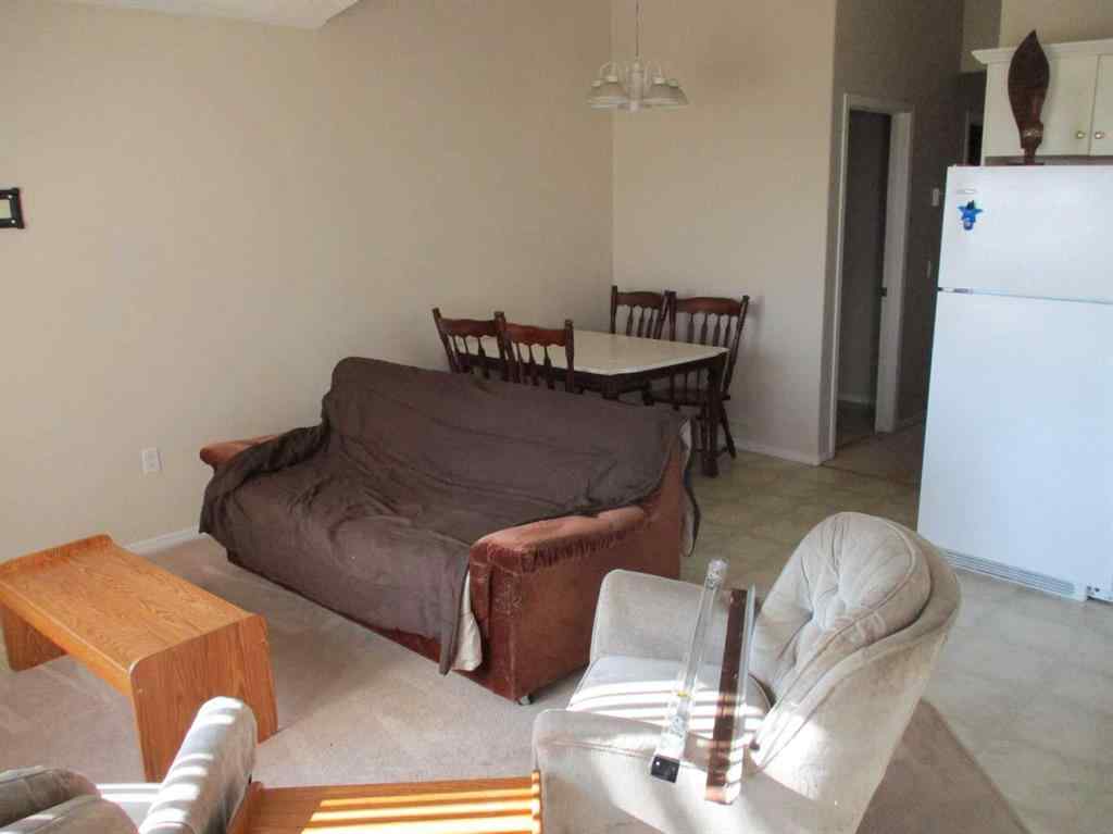 MLS® A2255644 - 804 2nd Street NW in NONE Manning, Commercial