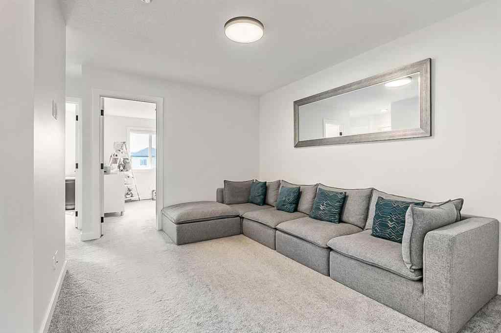 MLS® A2255645 - 73 Legacy Glen Point SE in Legacy Calgary, Residential