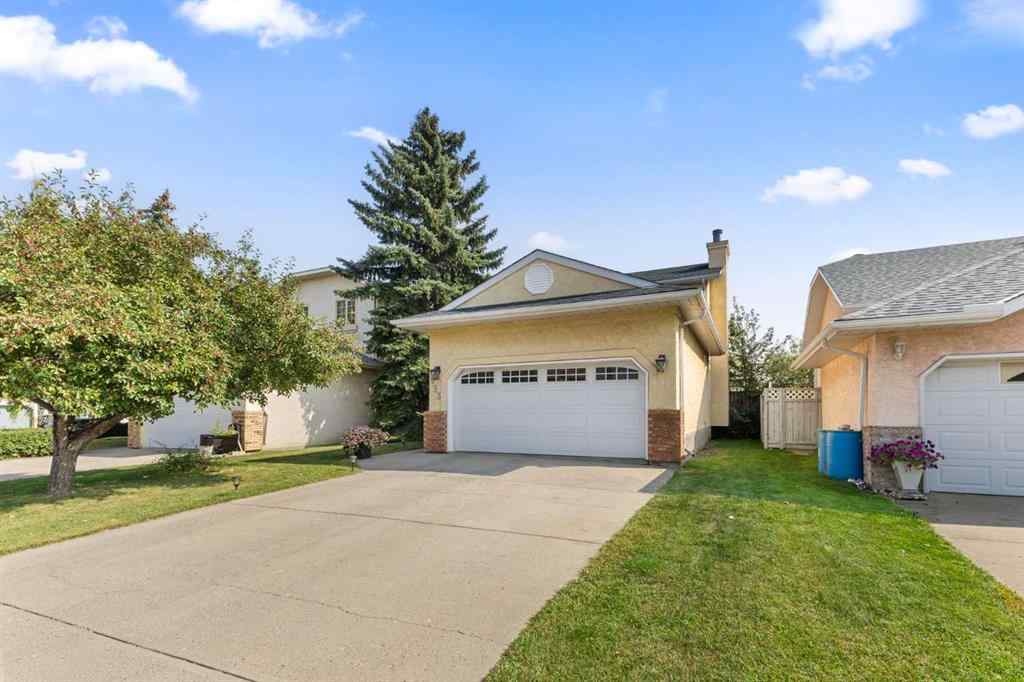 MLS® A2255646 - 933 Applewood Drive SE in Applewood Park Calgary, Residential
