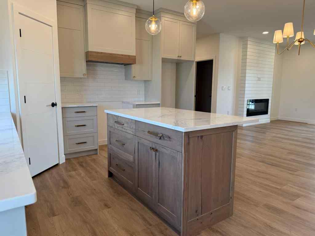 MLS® A2255648 - 216 Westview Crescent W in NONE Bow Island, Residential