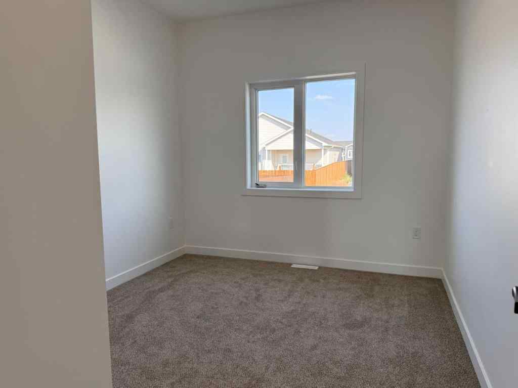 MLS® A2255648 - 216 Westview Crescent W in NONE Bow Island, Residential