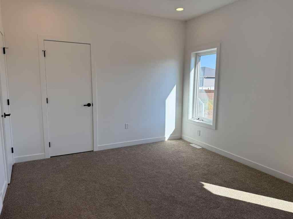 MLS® A2255648 - 216 Westview Crescent W in NONE Bow Island, Residential