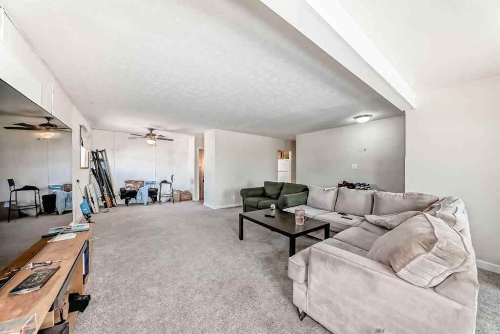 MLS® A2255653 - 1502 49 Street SE in Forest Lawn Calgary, Residential