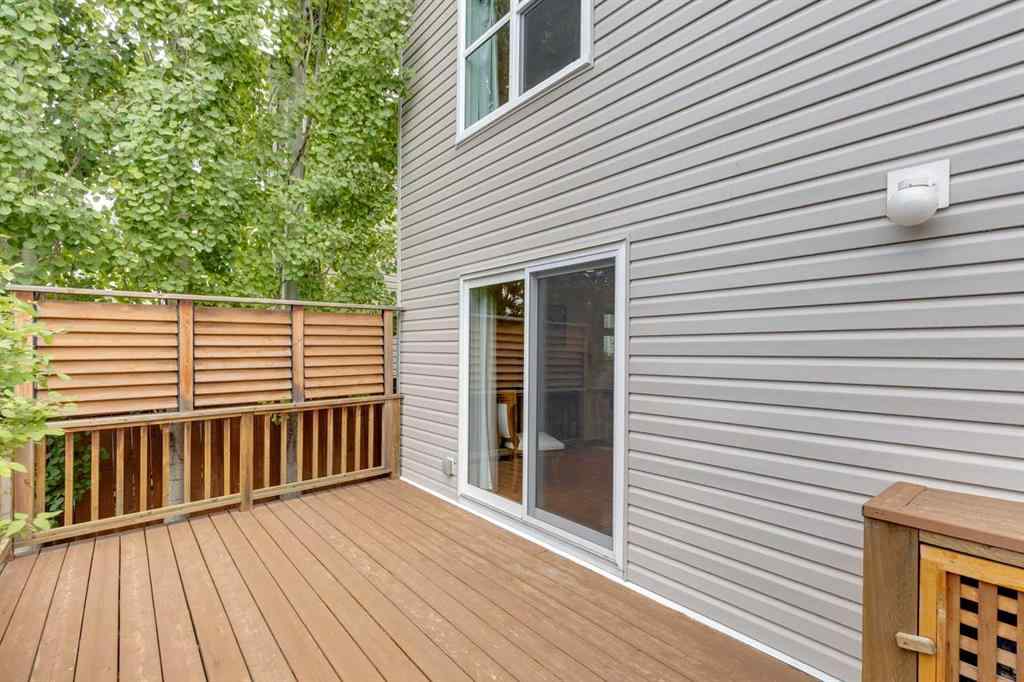 MLS® A2255658 - 7204 Sierra Morena Boulevard SW in Signal Hill Calgary, Residential