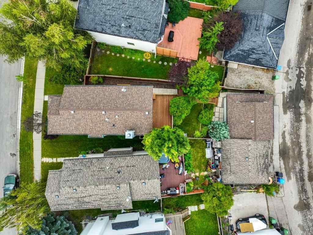 MLS® A2255658 - 7204 Sierra Morena Boulevard SW in Signal Hill Calgary, Residential