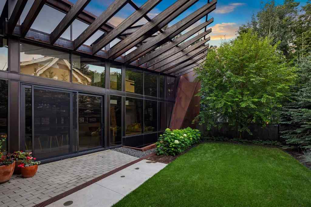 MLS® A2255661 - 1308 Montreal Avenue SW in Upper Mount Royal Calgary, Residential