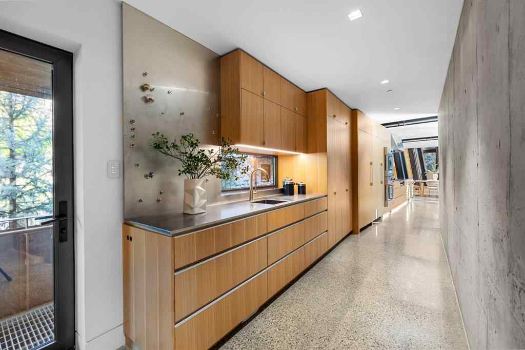 MLS® A2255661 - 1308 Montreal Avenue SW in Upper Mount Royal Calgary, Residential