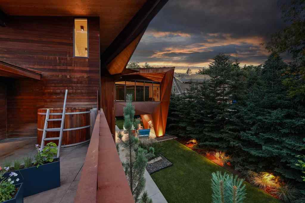 MLS® A2255661 - 1308 Montreal Avenue SW in Upper Mount Royal Calgary, Residential