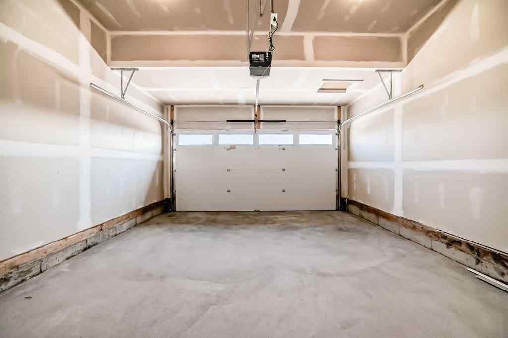MLS® A2255664 - 49 Royston Grove NW in Haskayne Calgary, Residential