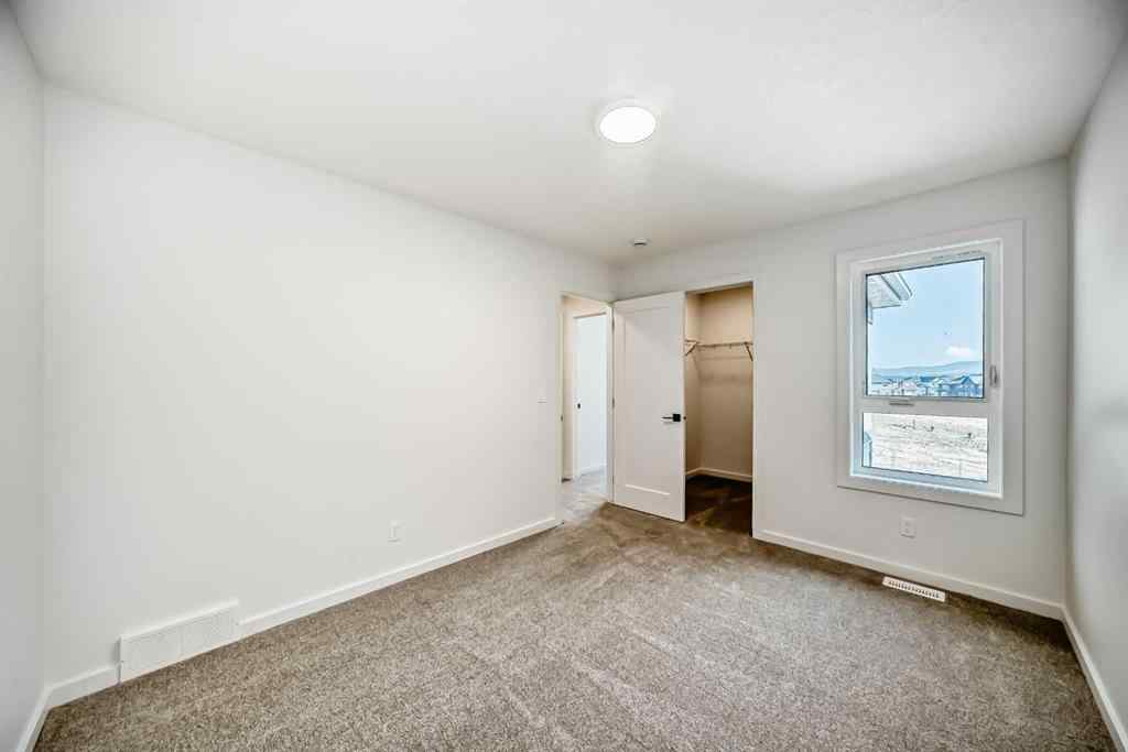 MLS® A2255664 - 49 Royston Grove NW in Haskayne Calgary, Residential