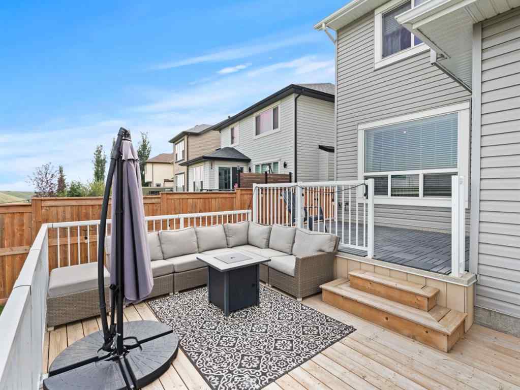 MLS® A2255665 - 72 Cranarch Crescent SE in Cranston Calgary, Residential