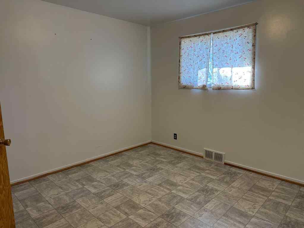 MLS® A2255668 - 122 3 Avenue N in NONE Vauxhall, Residential