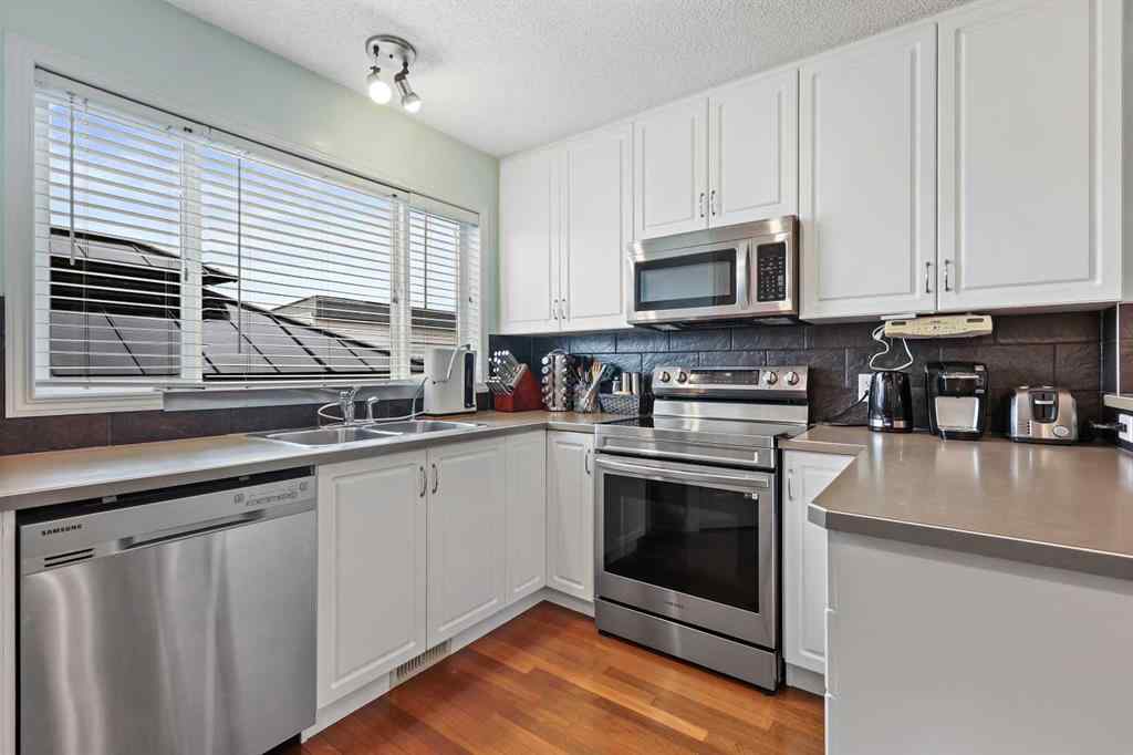 MLS® A2255669 - 35 Prestwick Place SE in McKenzie Towne Calgary, Residential