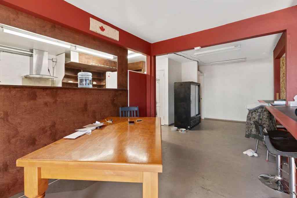 MLS® A2255672 - 4932 50 Street  in Lougheed Lougheed, Commercial