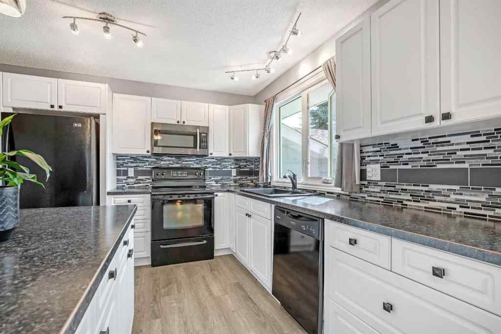 MLS® A2255675 - 13 Trap Road SW in McLaughlin Meadows High River, Residential