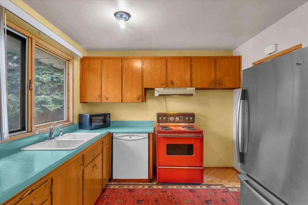 MLS® A2255680 - 4920 Worcester Drive SW in Wildwood Calgary, Residential